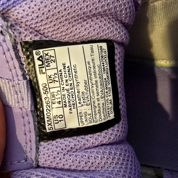Wonen Fila Lavender High-Top Sneakers Size 10 - Picture 5 of 6
